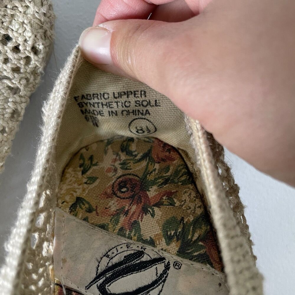 Pier Ten Vintage Cottagecore Knit Crochet Flats Slip-On Shoes Beige Women's 8.5 - Picture 9 of 9